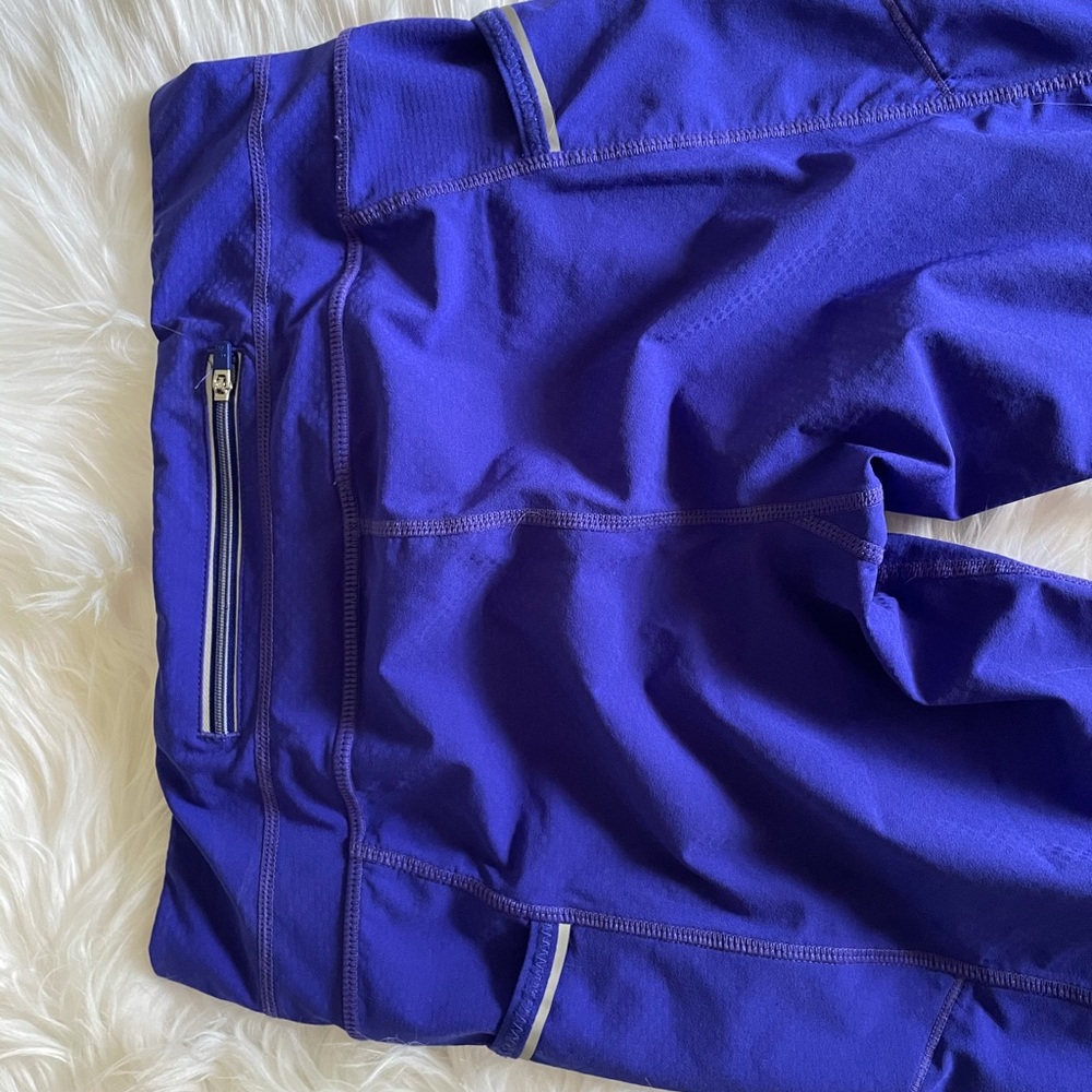 NWOT Athleta Capri size small